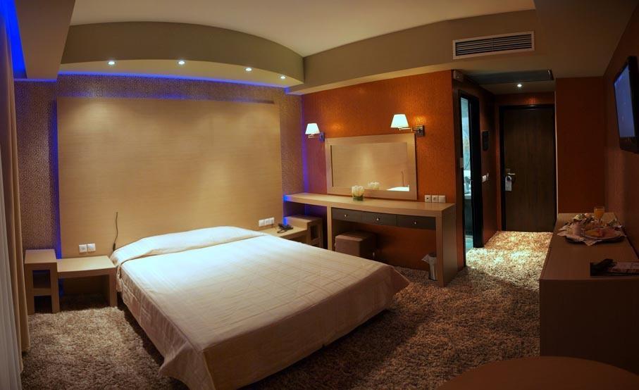 Ioannou Resort Ptolemaida Rom bilde